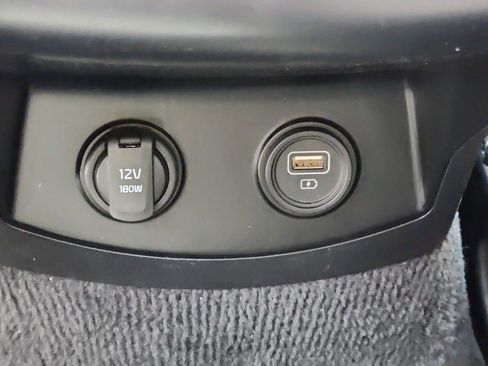 Used 2023 Kia Sorento X-Line EX image 16