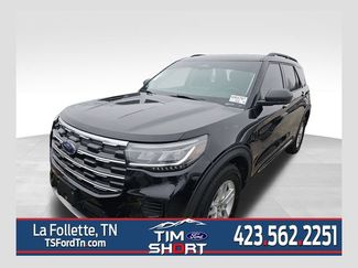 Used 2025 Ford Explorer Active video 1