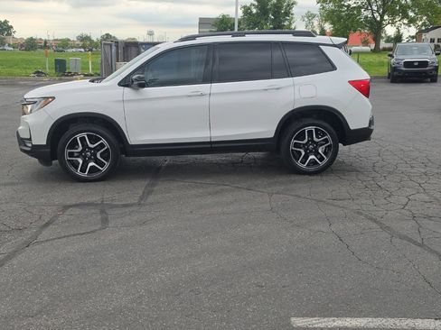 Used 2023 Honda Passport Elite image 4