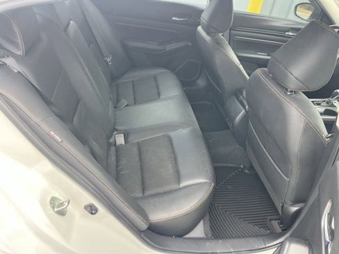 Certified 2020 Nissan Altima 2.5 SR w/ Premium Package image 14