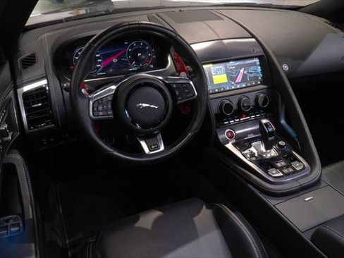 Used 2021 Jaguar F-TYPE R image 33