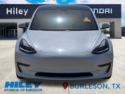 Used 2021 Tesla Model 3 Standard Range Plus RWD image 7