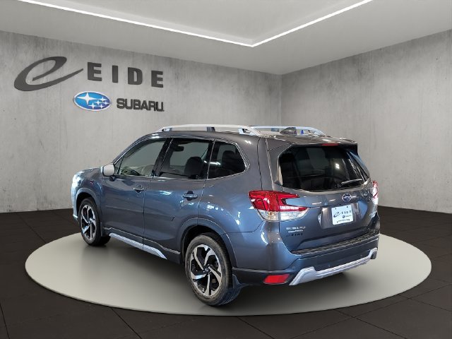 Used 2023 Subaru Forester Touring AWD/4WD image 12