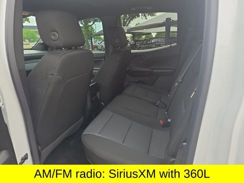 Used 2026 Chevrolet Colorado W/T RWD image 10