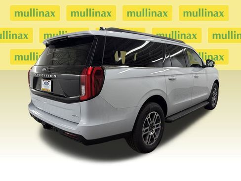 New 2026 Ford Expedition Max Active image 3