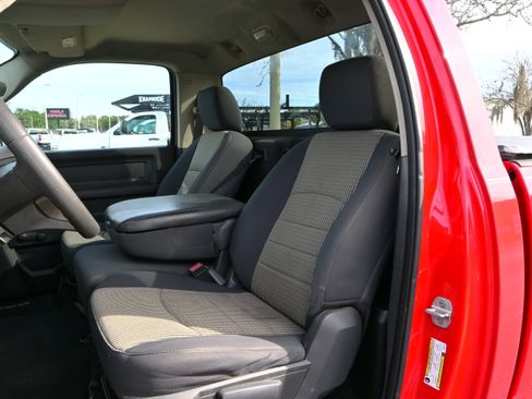 Used 2012 RAM 1500 Express image 10