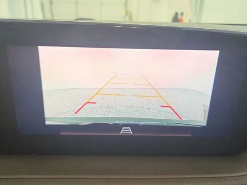 Used 2024 Buick Encore GX Sport Touring image 29