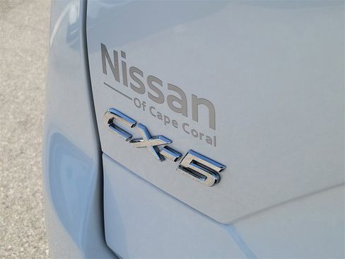 Used 2019 MAZDA CX-5 Grand Touring image 14