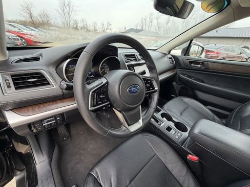 Used 2019 Subaru Outback 3.6R Limited w/ Popular Package #2 image 10