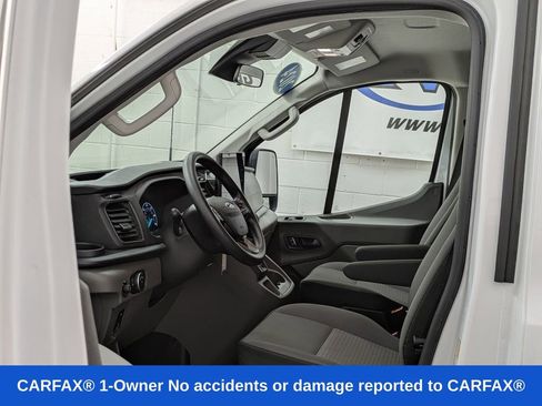Used 2024 Ford Transit 350 XLT RWD image 4