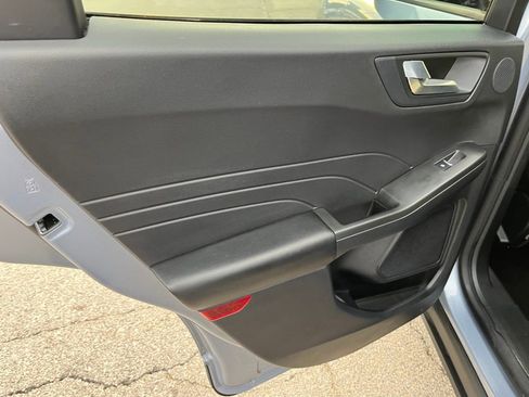 Used 2022 Ford Escape SEL w/ Technology Package image 20