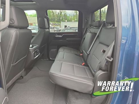 New 2026 GMC Sierra 2500 Denali w/ Denali Reserve Package image 16