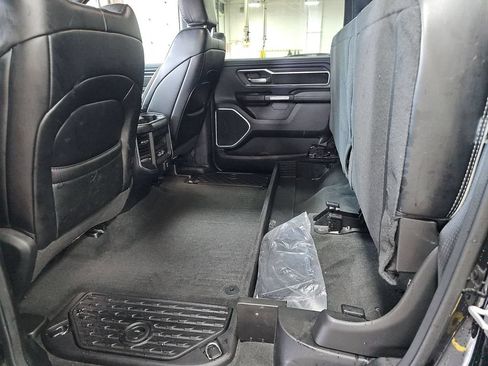 Used 2023 RAM 1500 Laramie AWD/4WD image 9