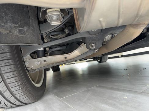 Used 2019 Audi Q5 2.0T Premium Plus w/ Premium Plus Package image 16