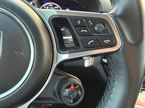 Certified 2022 Porsche Cayenne GTS image 30