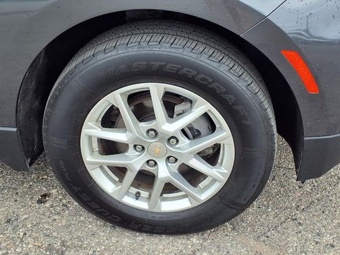 Used 2023 Chevrolet Equinox LT AWD/4WD image 23