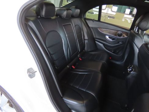 Used 2019 Mercedes-Benz C 300 4MATIC Sedan w/ Premium Package image 28