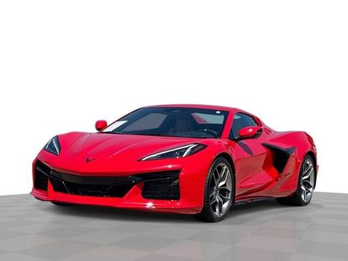 Used 2025 Chevrolet Corvette Z06 RWD image 1