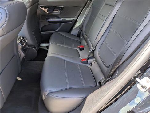 Used 2025 Mercedes-Benz GLC 300 GLC 300 image 20