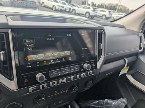 New 2026 Nissan Frontier SV w/ Tow Package AWD/4WD image 21