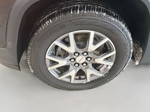 Used 2020 GMC Acadia SLT w/ Trailering Package image 32