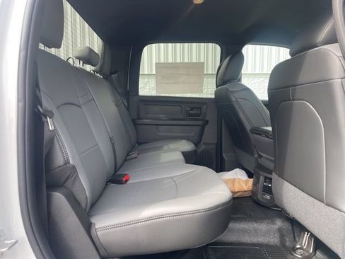 New 2026 RAM 3500 Tradesman w/ Chrome Appearance Group A AWD/4WD image 16
