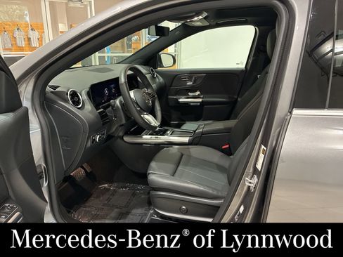 Used 2026 Mercedes-Benz GLA 250 4MATIC image 15