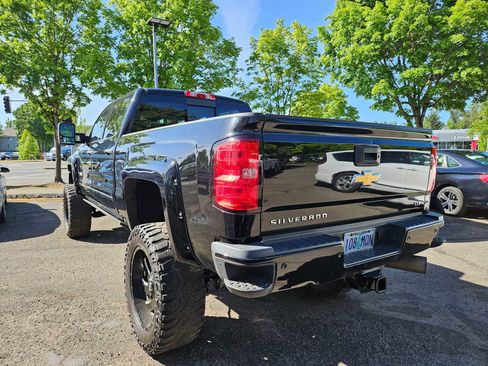 Used 2018 Chevrolet Silverado 2500 LTZ w/ Duramax Plus Package AWD/4WD image 4