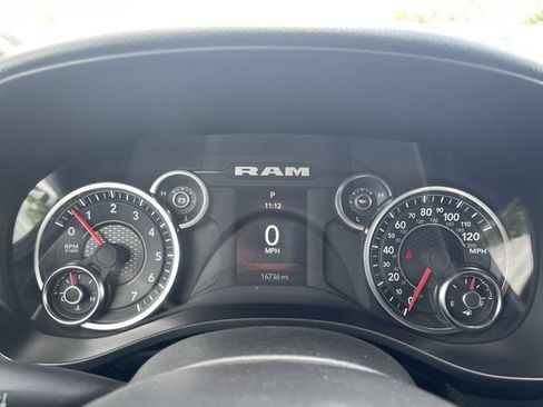 Used 2025 RAM 1500 Big Horn AWD/4WD image 16