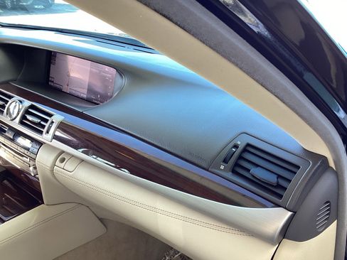 Used 2014 Lexus LS 460 460 image 18