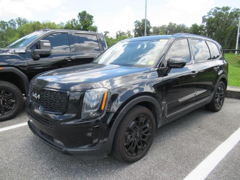 Used 2022 Kia Telluride SX w/ Nightfall Edition Package AWD/4WD image 2