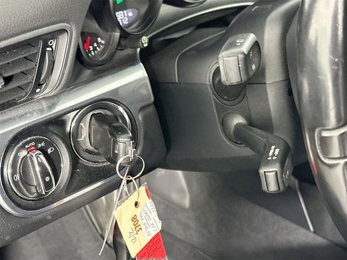 Used 2015 Porsche 911 Targa 4S image 33