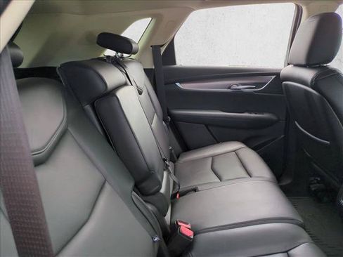 Used 2019 Cadillac XT5 Luxury FWD image 20
