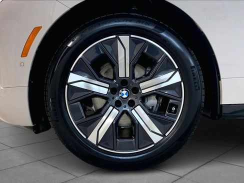 New 2026 BMW iX xDrive45 image 11