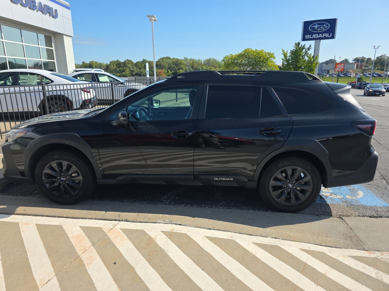 Used 2024 Subaru Outback Onyx Edition AWD/4WD image 9