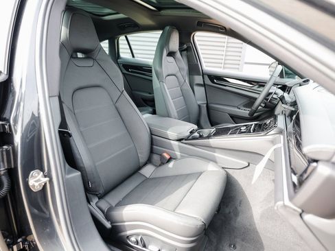 New 2026 Porsche Panamera RWD image 30