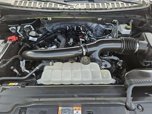Used 2025 Ford Expedition Max Platinum AWD/4WD image 33