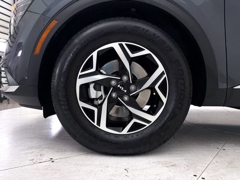Certified 2024 Kia Sportage LX FWD image 14