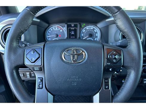 Used 2018 Toyota Tacoma TRD Sport w/ TRD Premium Sport Package image 26
