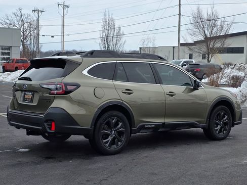 Used 2021 Subaru Outback Onyx Edition XT w/ Popular Package #2 image 5