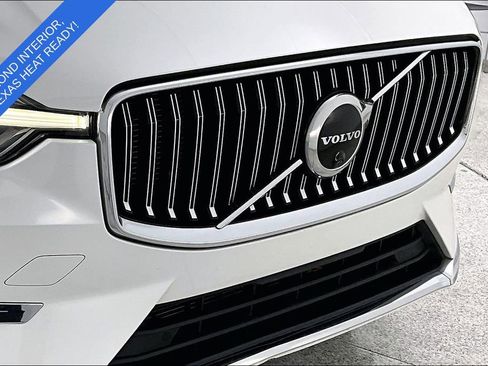 Certified 2023 Volvo XC60 B5 Plus w/ Climate Package AWD/4WD image 38