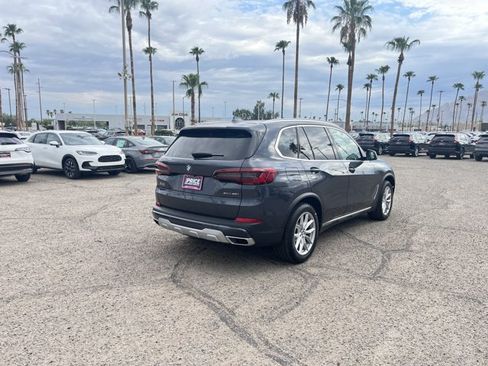 Used 2021 BMW X5 xDrive40i w/ Premium Package 3 AWD/4WD image 6