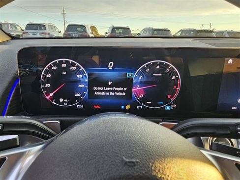 New 2026 Mercedes-Benz GLB 250 image 15