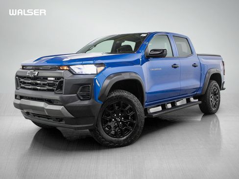 Used 2023 Chevrolet Colorado Trail Boss w/ Technology Package AWD/4WD image 1