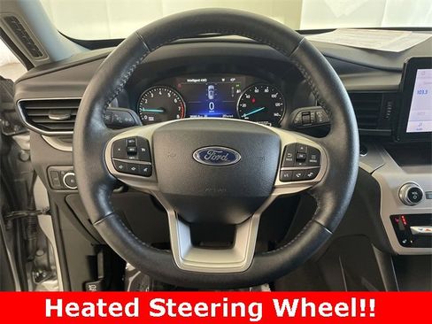 Used 2024 Ford Explorer XLT w/ Equipment Group 202A image 32