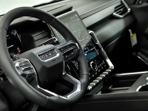 New 2027 GMC Acadia Elevation w/ Black Edition AWD/4WD image 8
