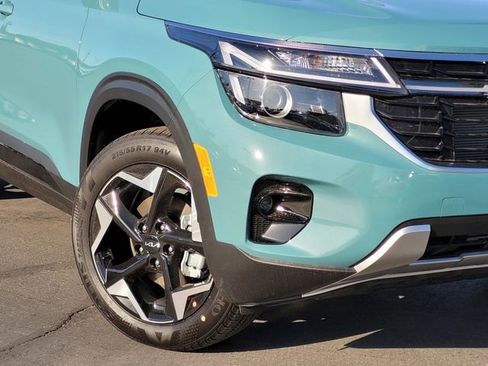 New 2026 Kia Seltos S FWD image 3