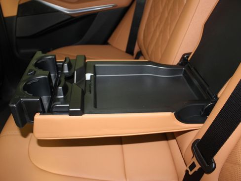 New 2026 BMW X5 xDrive50e w/ Executive Package image 22