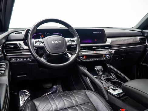 Used 2025 Kia Telluride EX X-Line AWD/4WD image 16