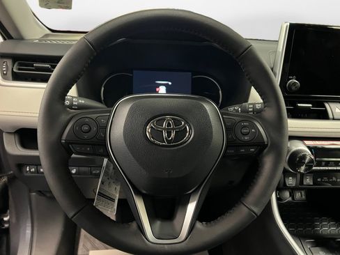 New 2025 Toyota RAV4 XLE image 10